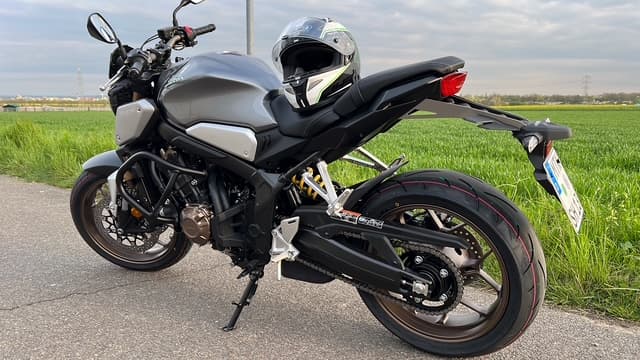Honda CB 650 R